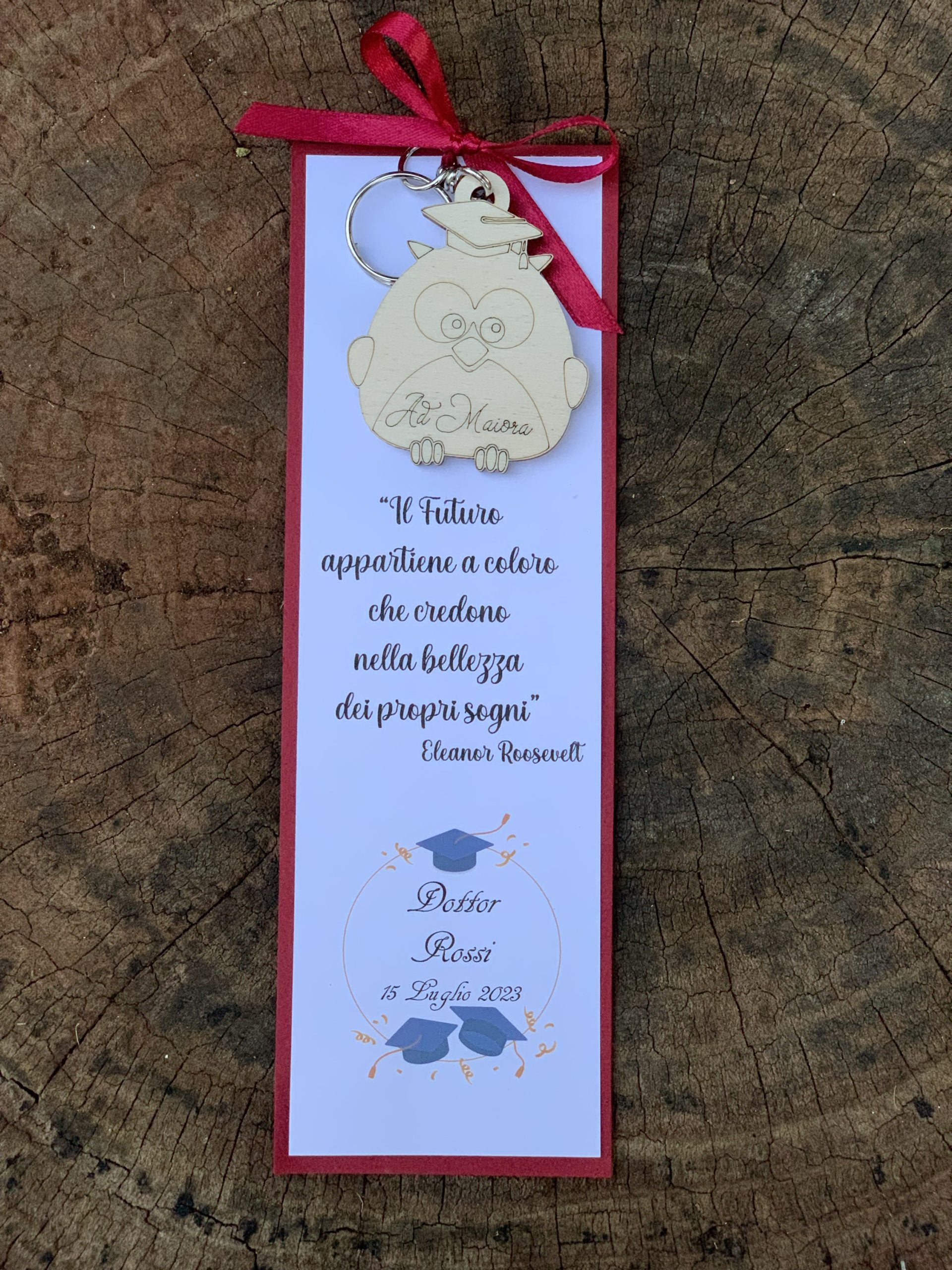 Set Regalo Laurea 3 Pezzi - Segnalibro E Portachiavi Metallo Con Biglietto Auguri - Foto 6