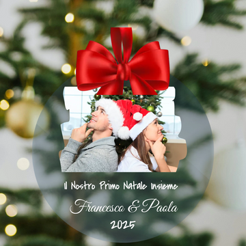 Pallina di Natale in Plexiglass, Decorazione Natalizia Personalizzata con Foto di coppia “Il nostro primo Natale insieme” – Idea Addobbo per l’Albero, Regalo Natale 
