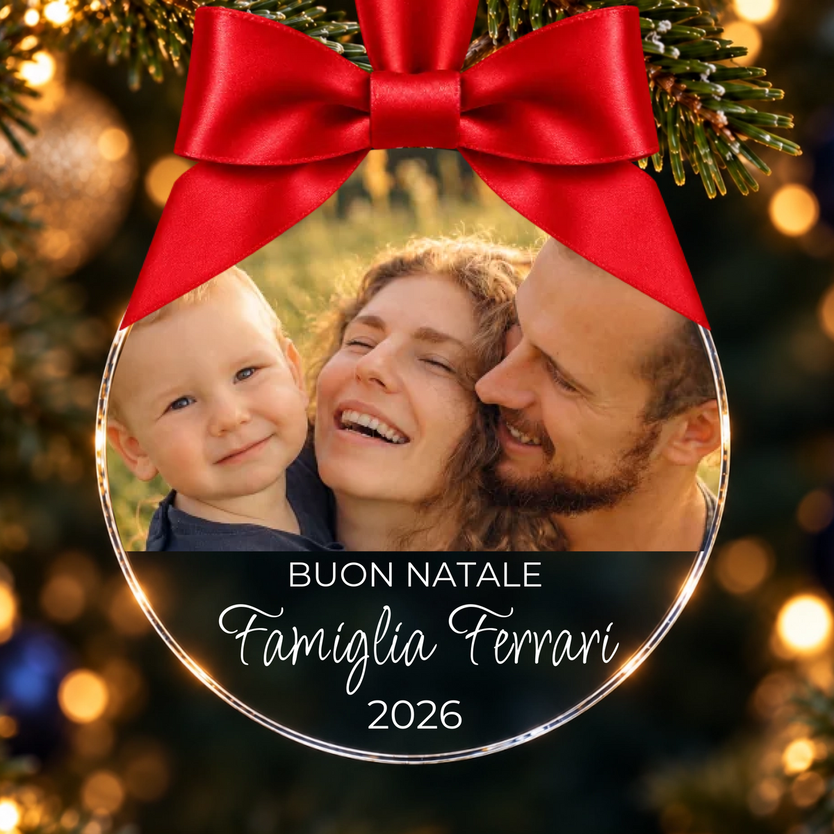 Pallina di Natale in Plexiglass Personalizzata con Foto, e Nome Famiglia – Idea Regalo Natale 