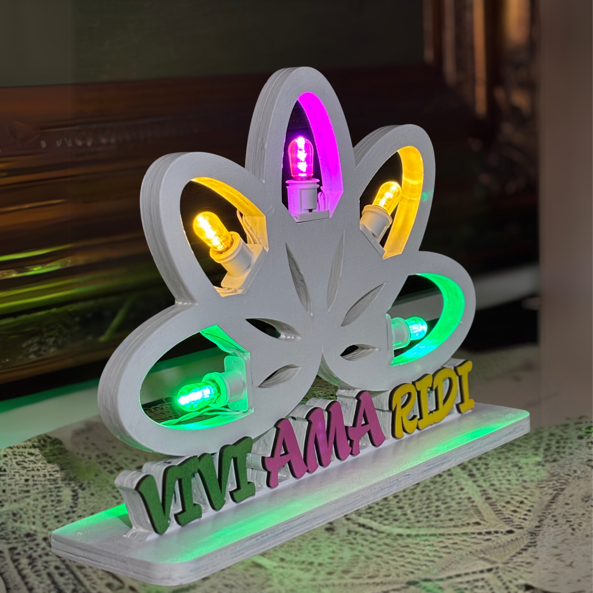 Luminaria Vivi Ama Ridi Idea's Cottage di Brunetti Marco