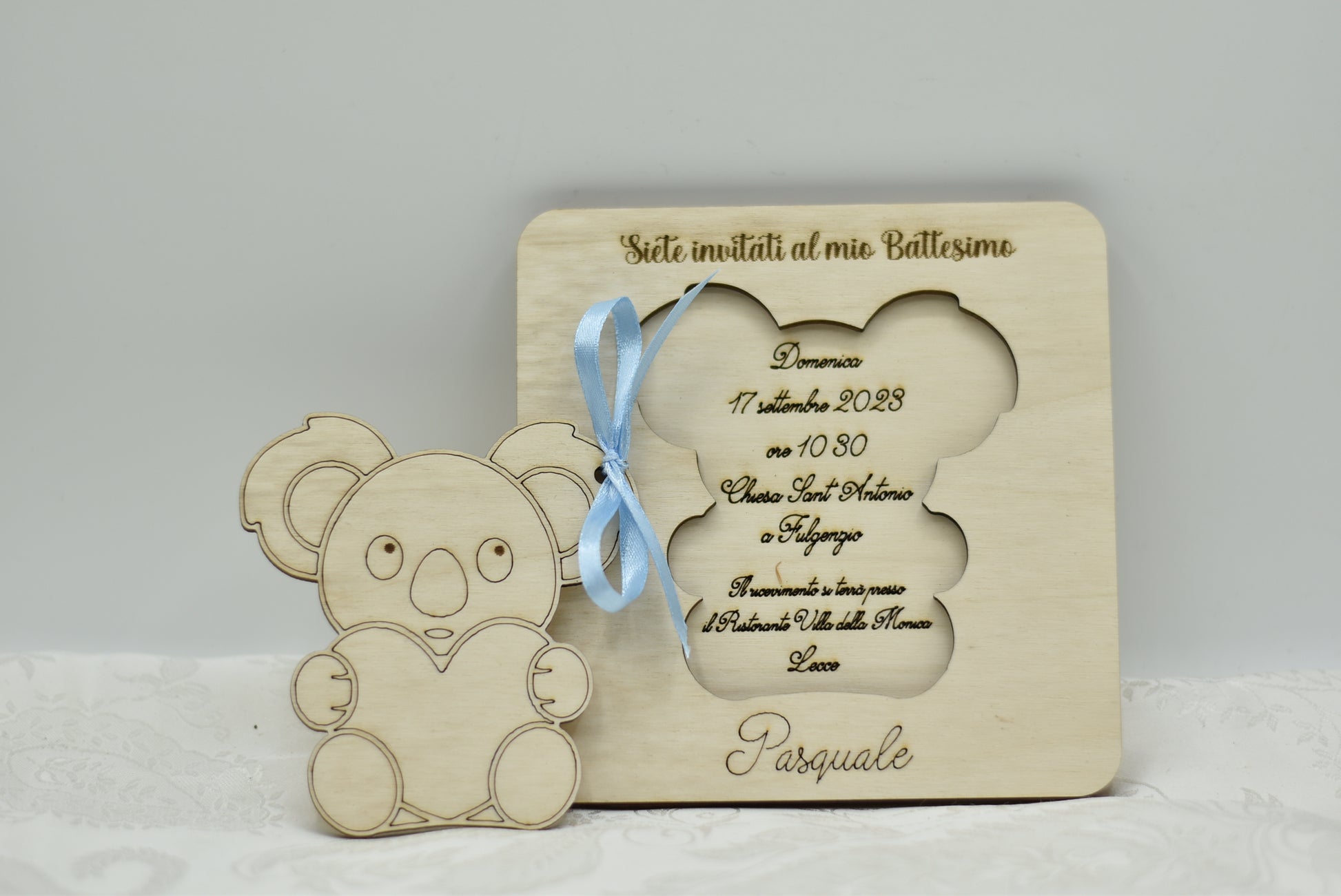 Invito in legno tema Koala per nascita battesimo compleanno Idea's Cottage