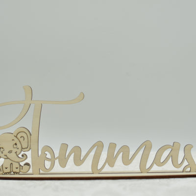 Nome in legno con base tema Elefantino Idea's Cottage