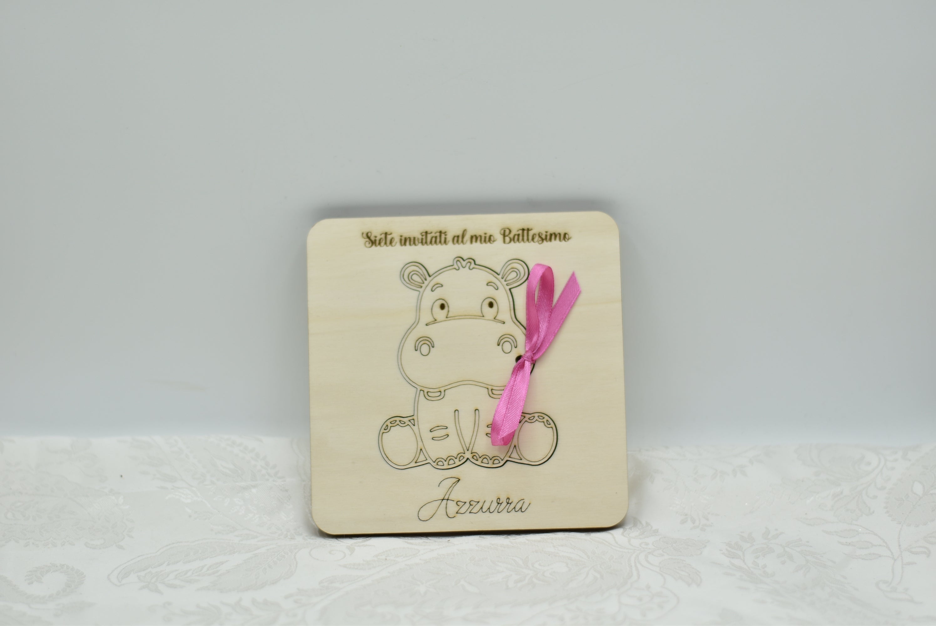Invito in legno tema Hippo per nascita battesimo compleanno Idea's Cottage