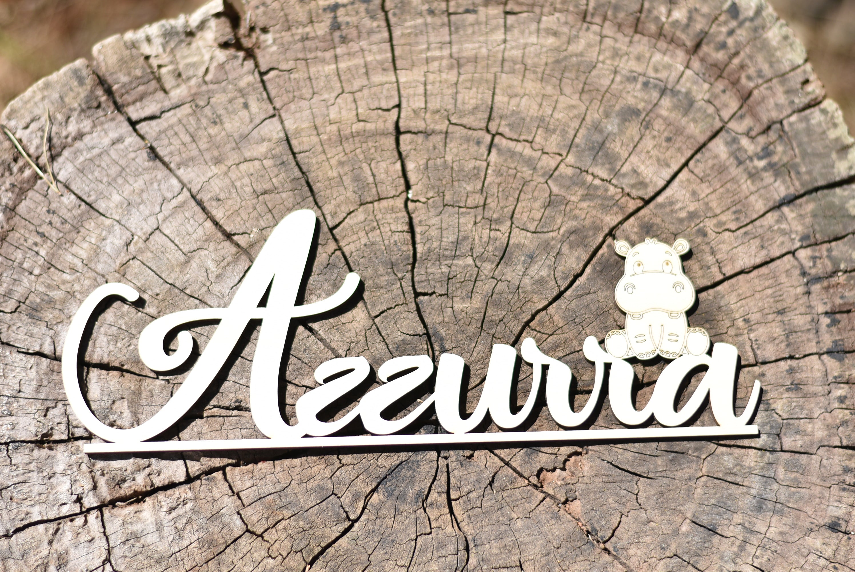 Nome in legno con base tema Hippo Idea's Cottage