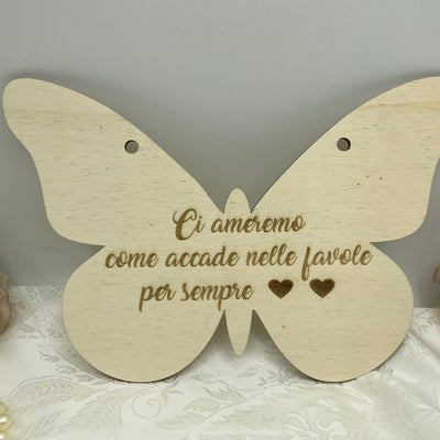 Targa in legno con messaggio speciale a forma di farfalla Idea's Cottage
