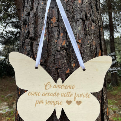Targa in legno con messaggio speciale a forma di farfalla Idea's Cottage