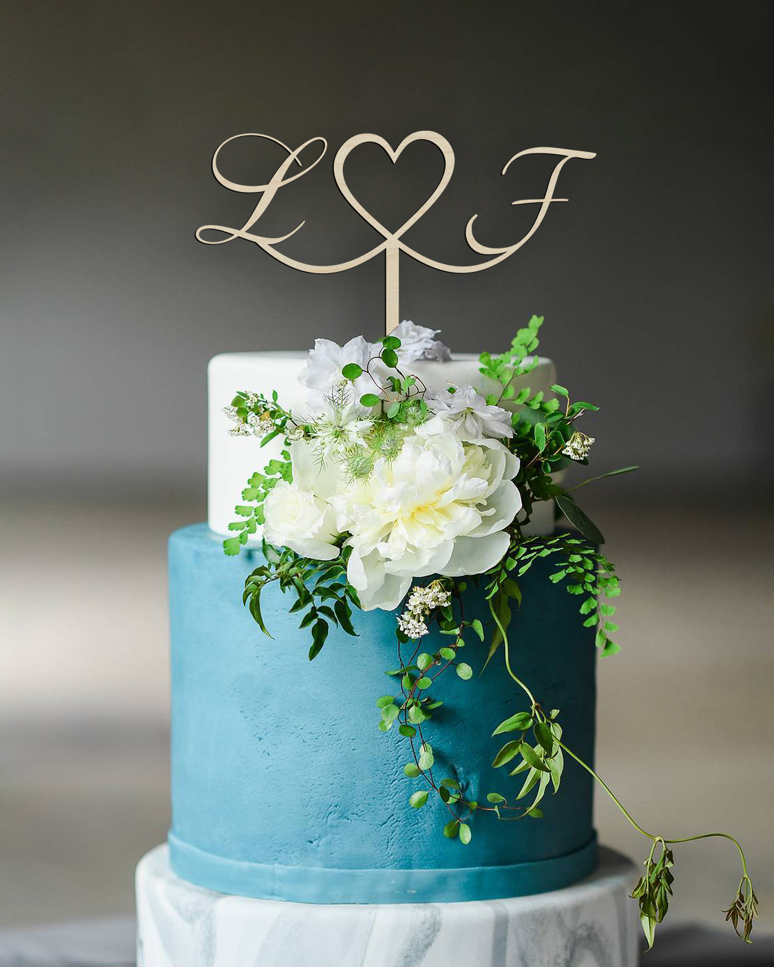 Cake topper in legno cuore con iniziali personalizzate Idea's Cottage