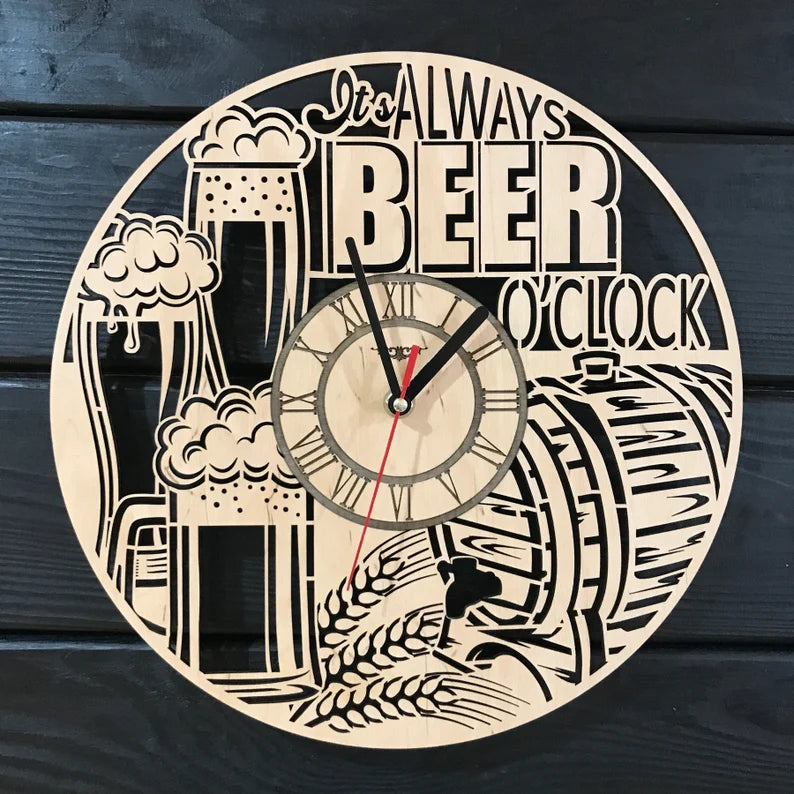 Orologio da parete It's always Beer o'clock Idea's Cottage