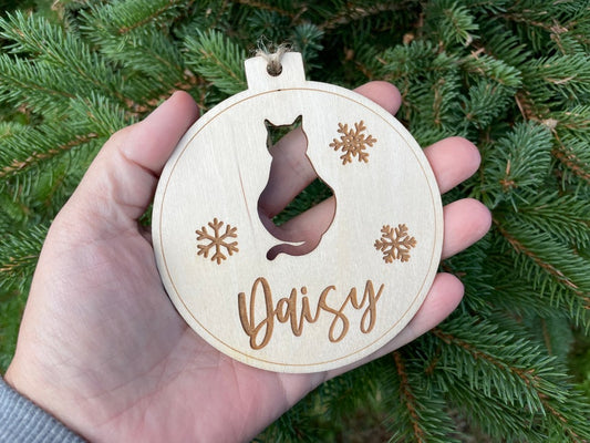 Pallina di Natale in legno personalizzabile con un nome per gli amanti dei gatti Idea's Cottage