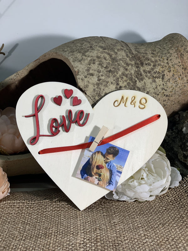 Quadretto a forma di cuore per appendere due piccole foto