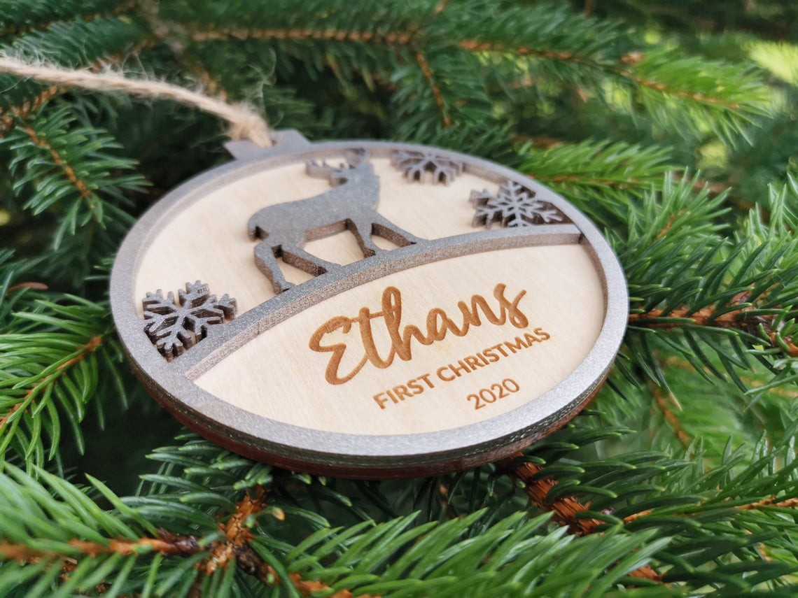 Pallina per il primo natale decorazioni natalizie personalizzate Tag regalo di NATALE con nome Idea's Cottage