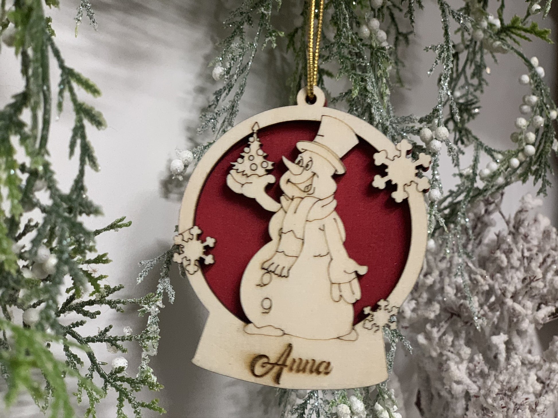Pallina per decorazioni natalizie personalizzate Pupazzo di Neve con nome Idea's Cottage