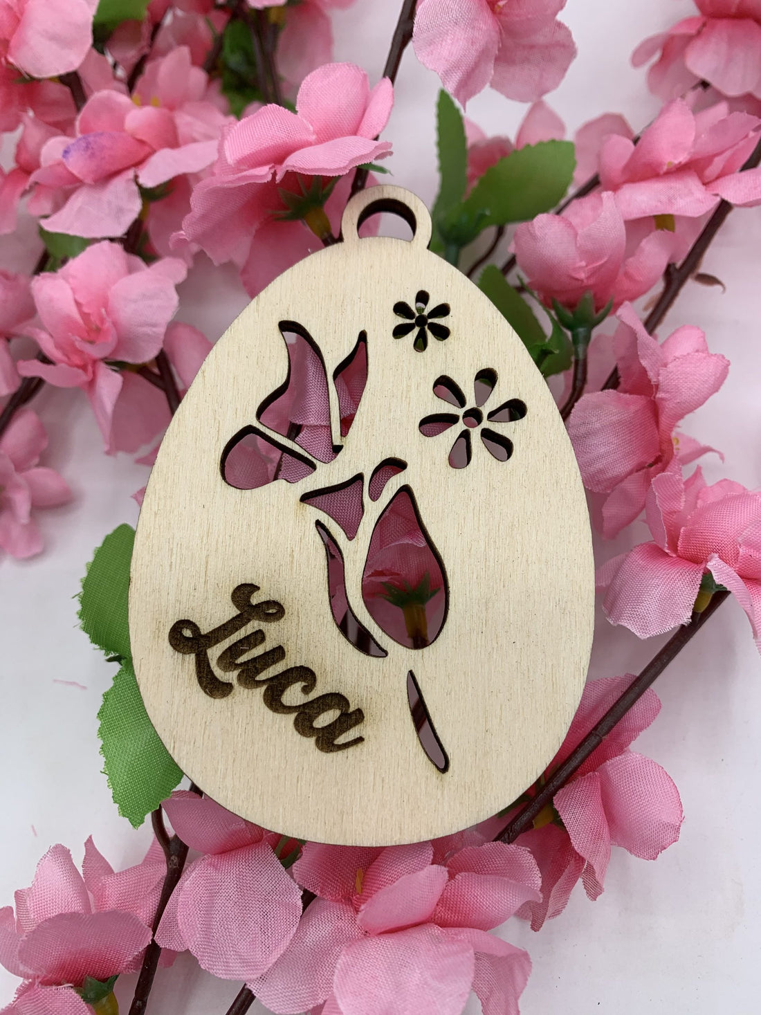 Ovetto di Pasqua Tulipano in legno personalizzato con nome Idea's Cottage