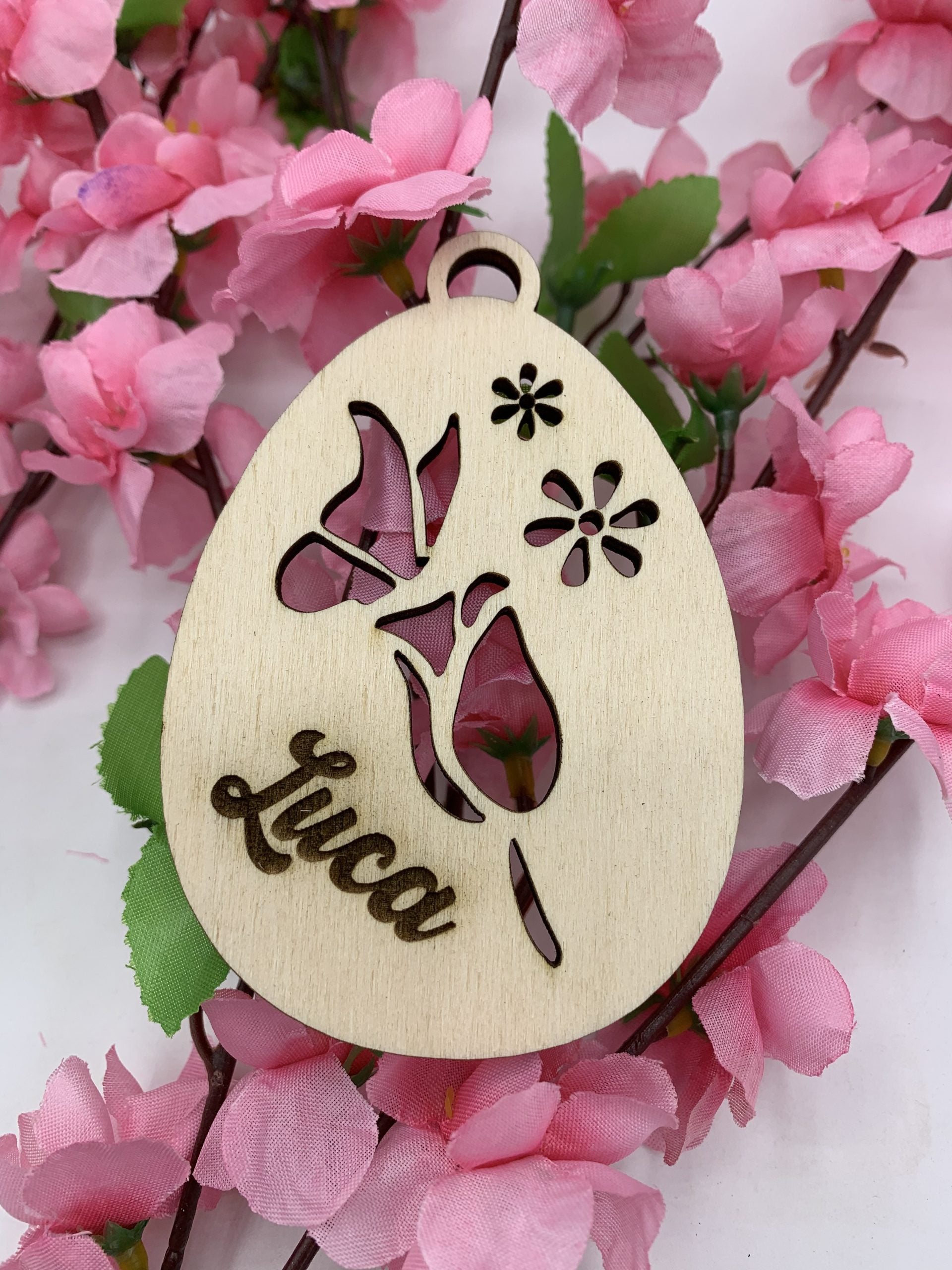 Ovetto di Pasqua Tulipano in legno personalizzato con nome Idea's Cottage