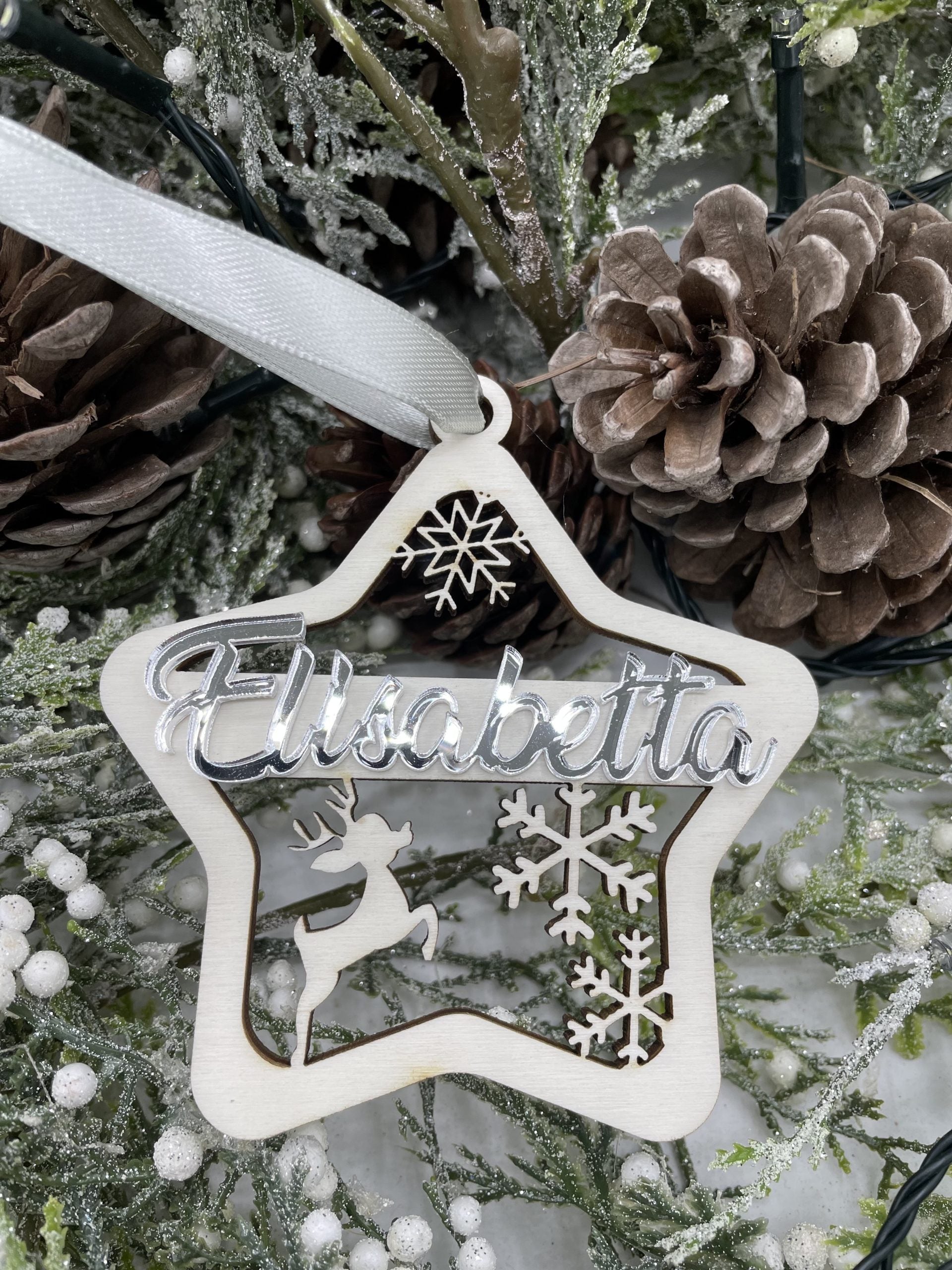 Pallina stella con nome plex fiocchi di neve e renna per addobbi natalizi personalizzati Tag regalo di NATALE Idea's Cottage