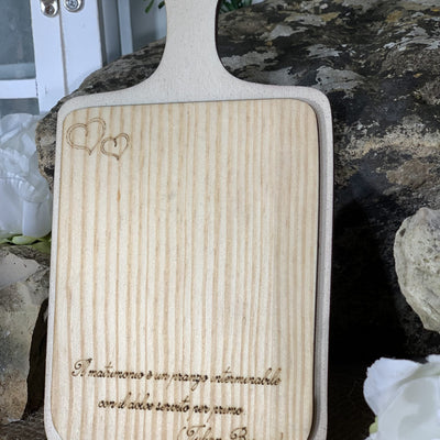 Bomboniera Tagliere cuori pitch pine 3