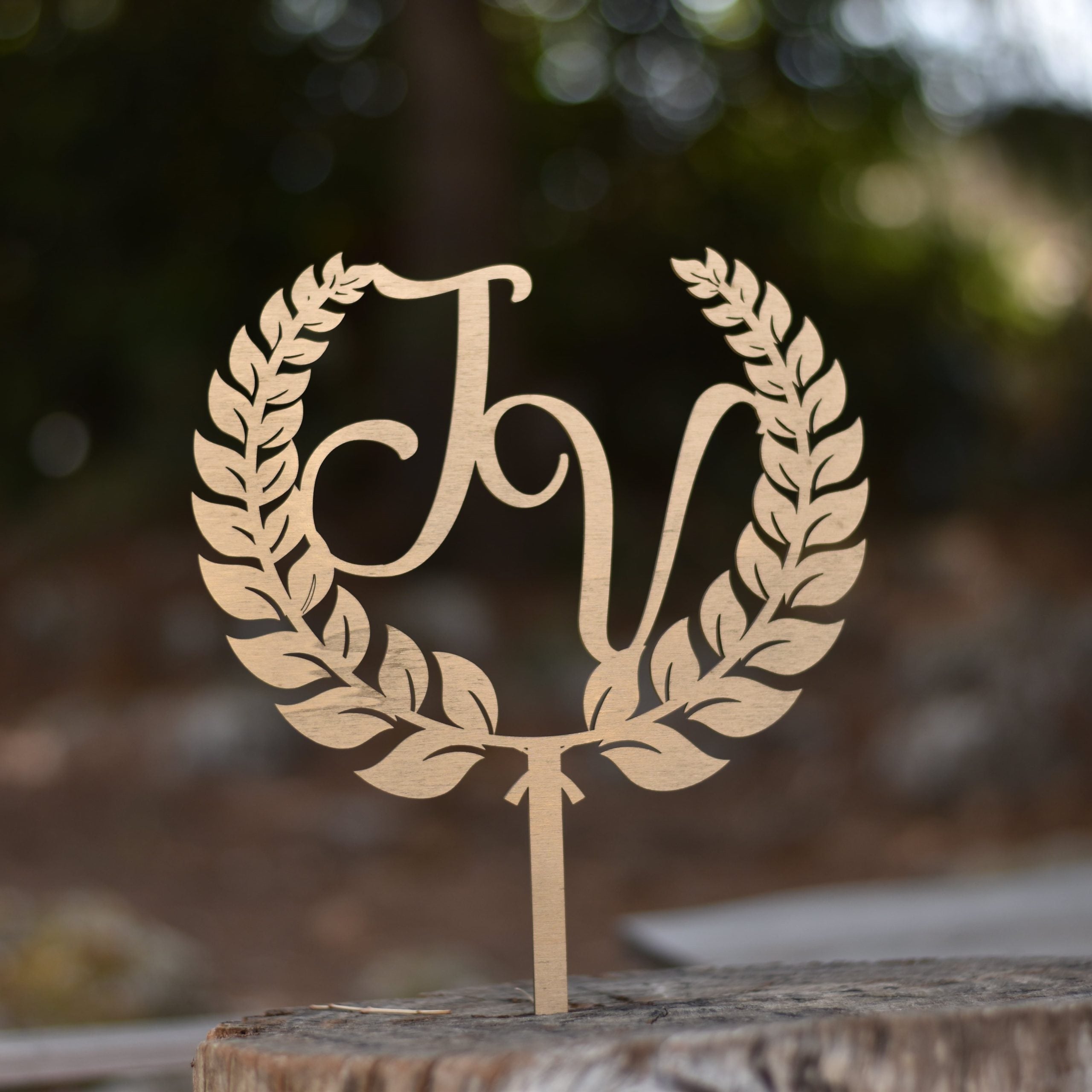 Cake Topper cerchio alloro personalizzabile in legno Idea's Cottage