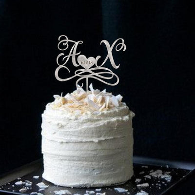 Cake Topper con iniziali e data in legno