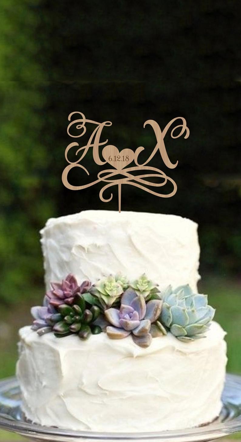 Cake Topper con iniziali e data in legno