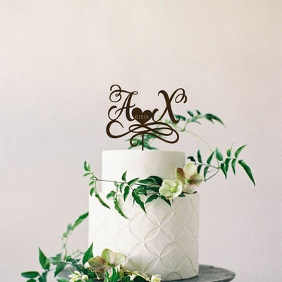 Cake Topper con iniziali e data in legno