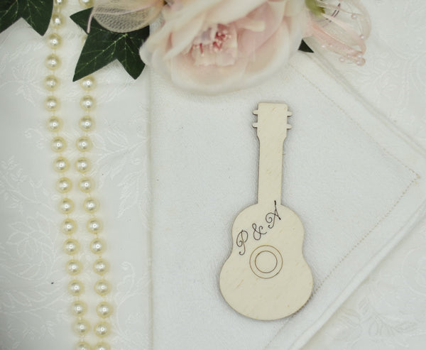 Segnaposto chitarra legno a tema musicale Idea's Cottage