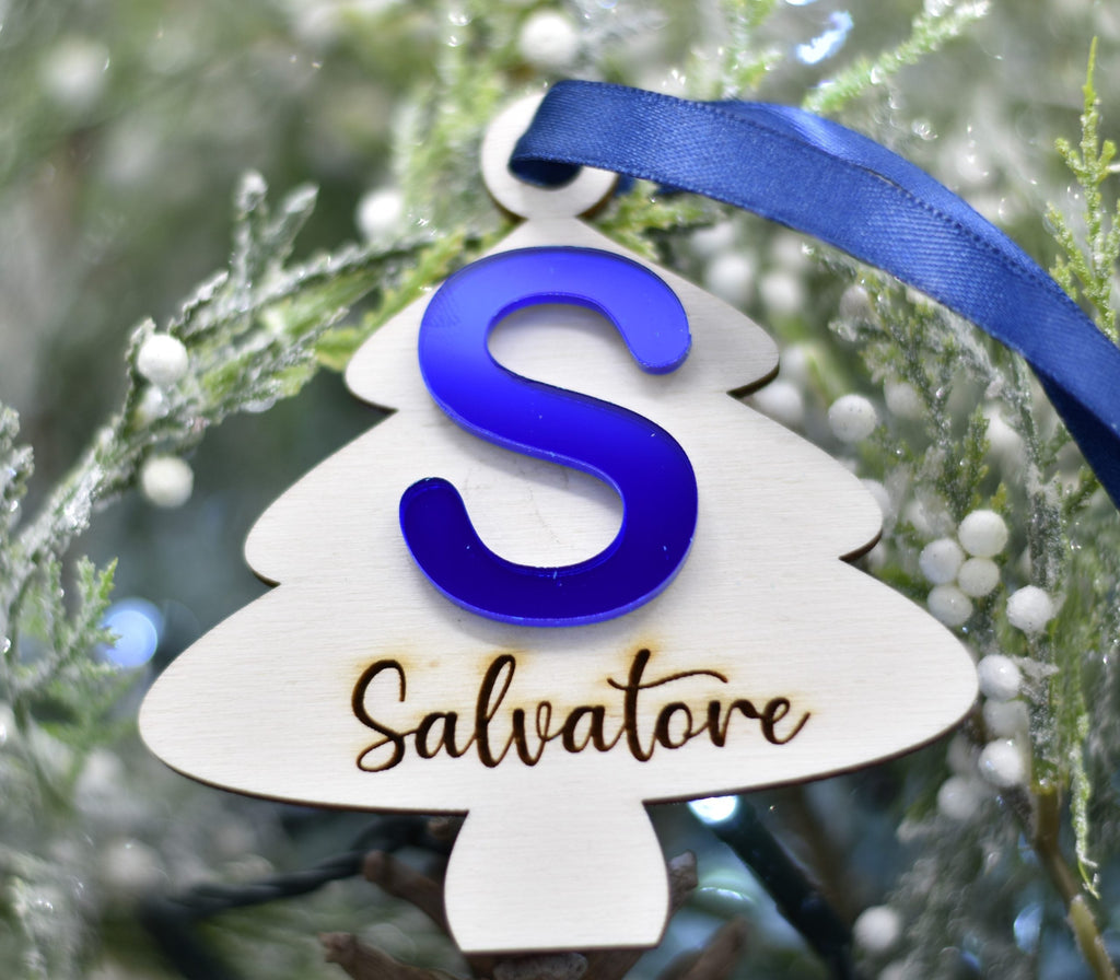 Pallina alberello con iniziale in plex specchio e nome per addobbi natalizi personalizzati regalo di NATALE Idea's Cottage