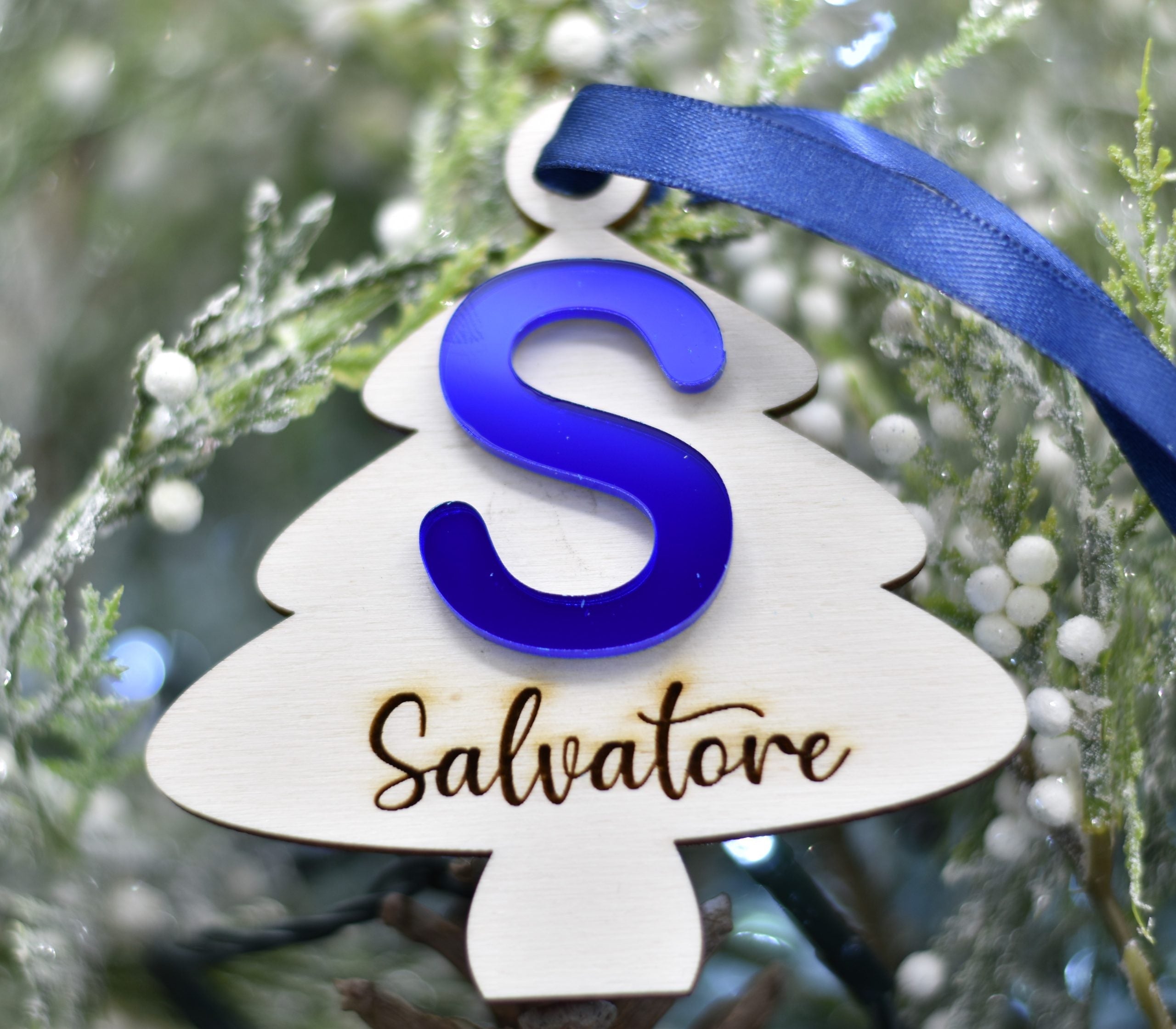 Pallina alberello con iniziale in plex specchio e nome per addobbi natalizi personalizzati regalo di NATALE Idea's Cottage