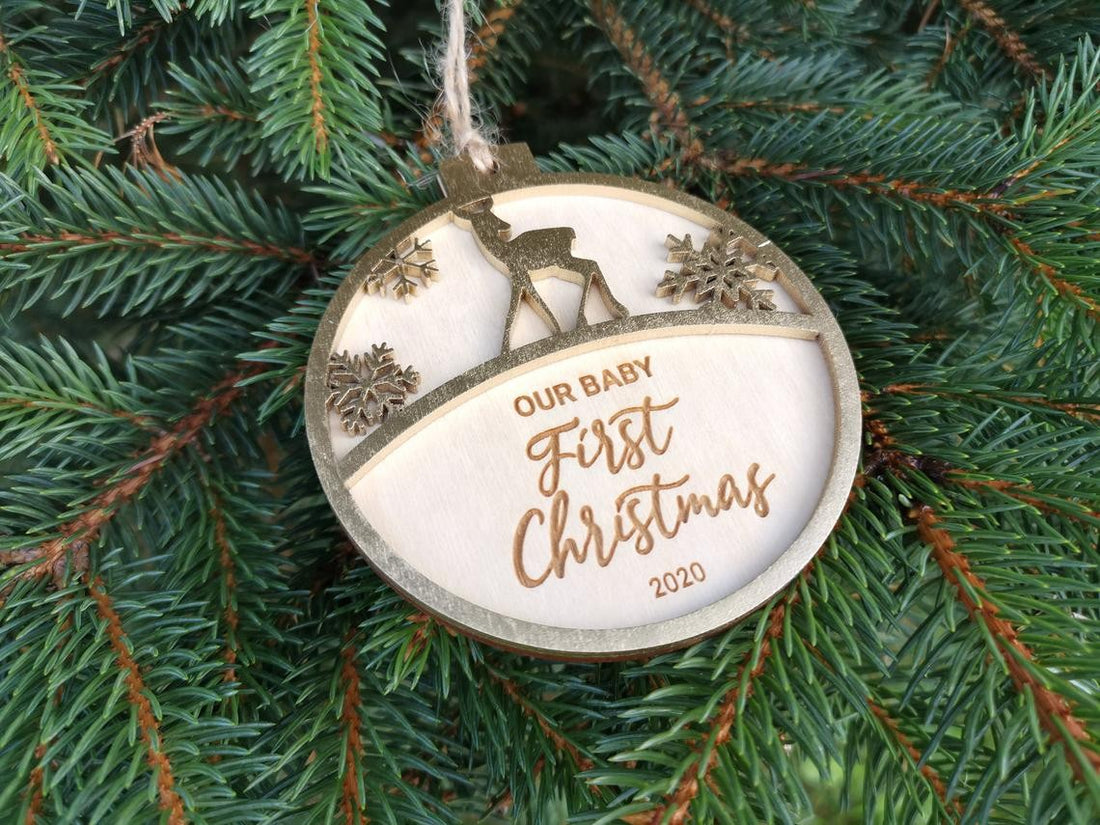 Pallina natalizia con cerbiatto per decorazioni personalizzate Tag regalo di NATALE con nome Idea's Cottage