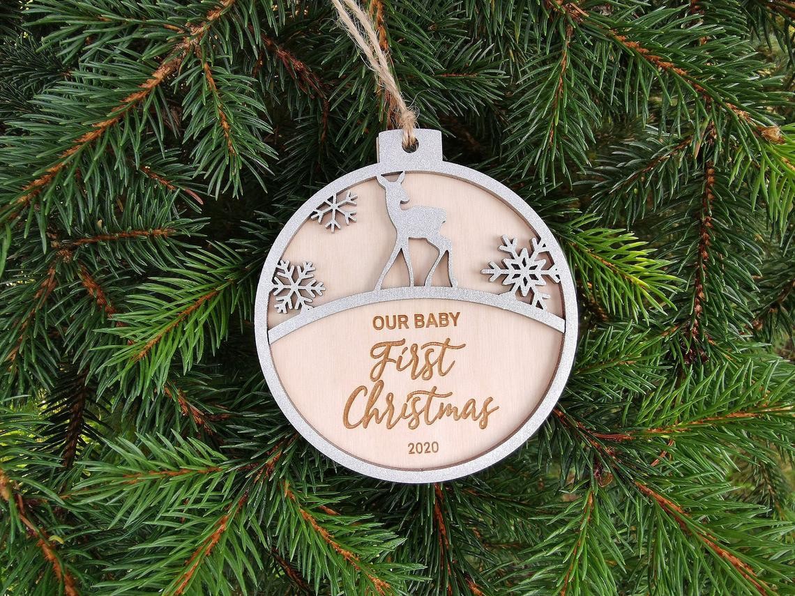 Pallina natalizia con cerbiatto per decorazioni personalizzate Tag regalo di NATALE con nome Idea's Cottage