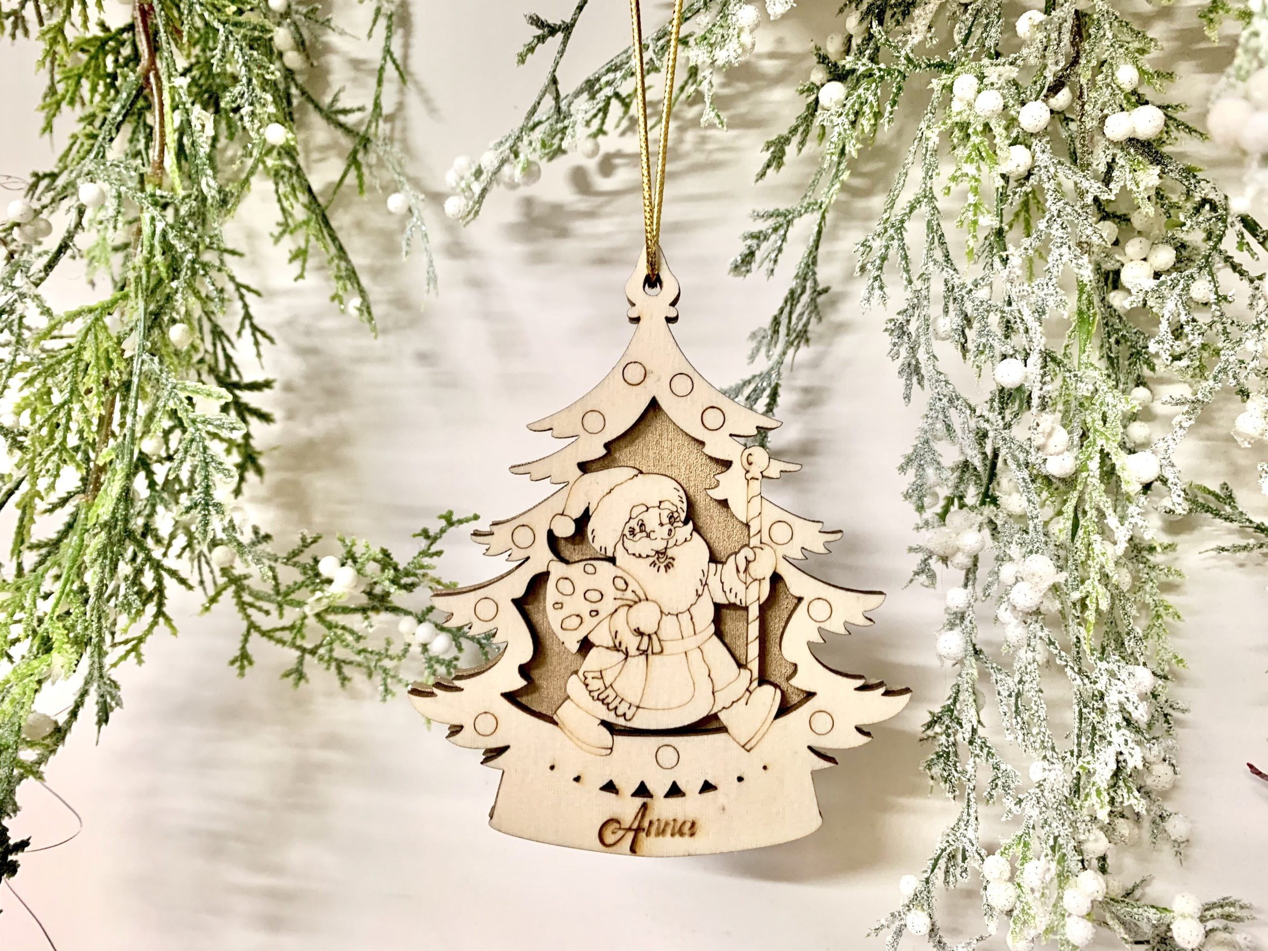 Pallina per decorazioni natalizie personalizzate Babbo Natale e Alberello con nome Idea's Cottage