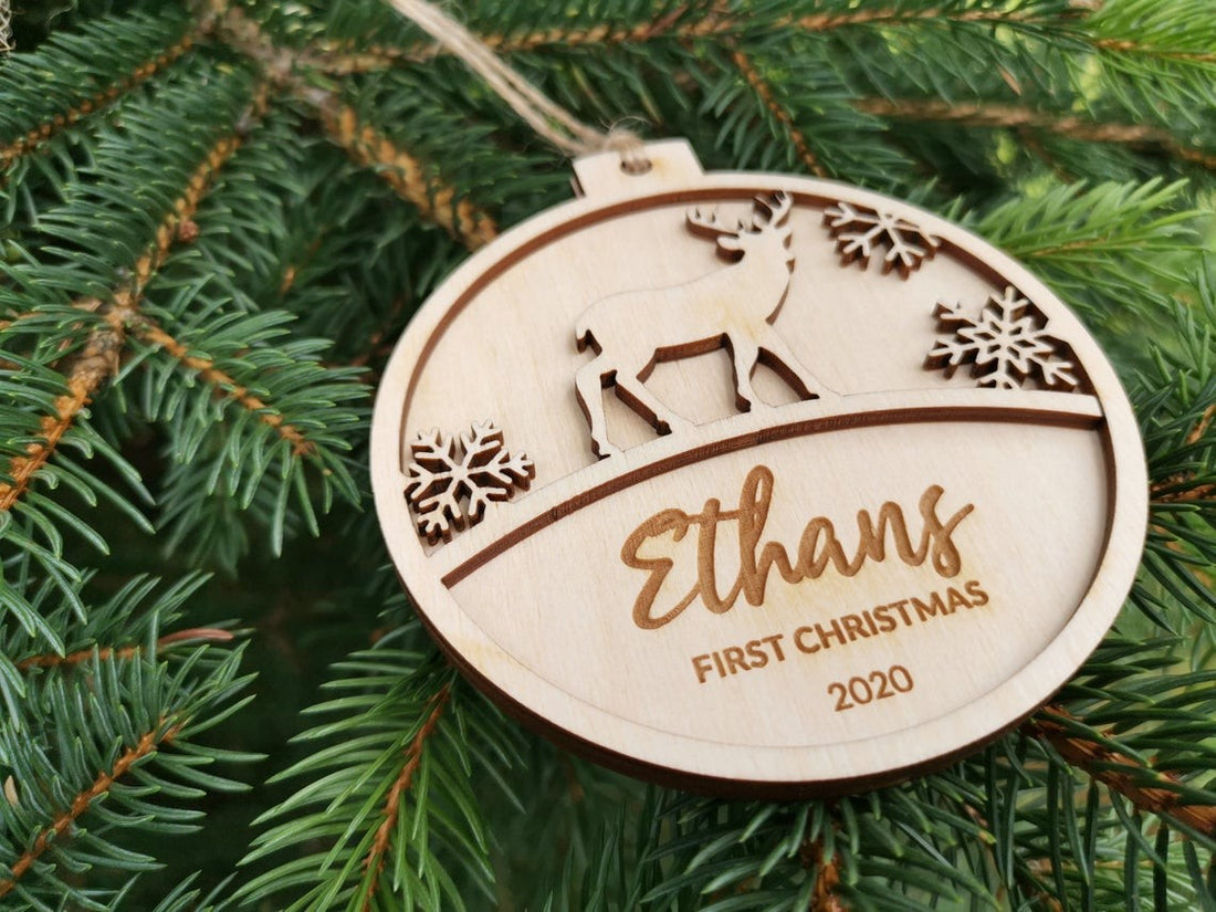 Pallina per il primo natale decorazioni natalizie personalizzate Tag regalo di NATALE con nome Idea's Cottage