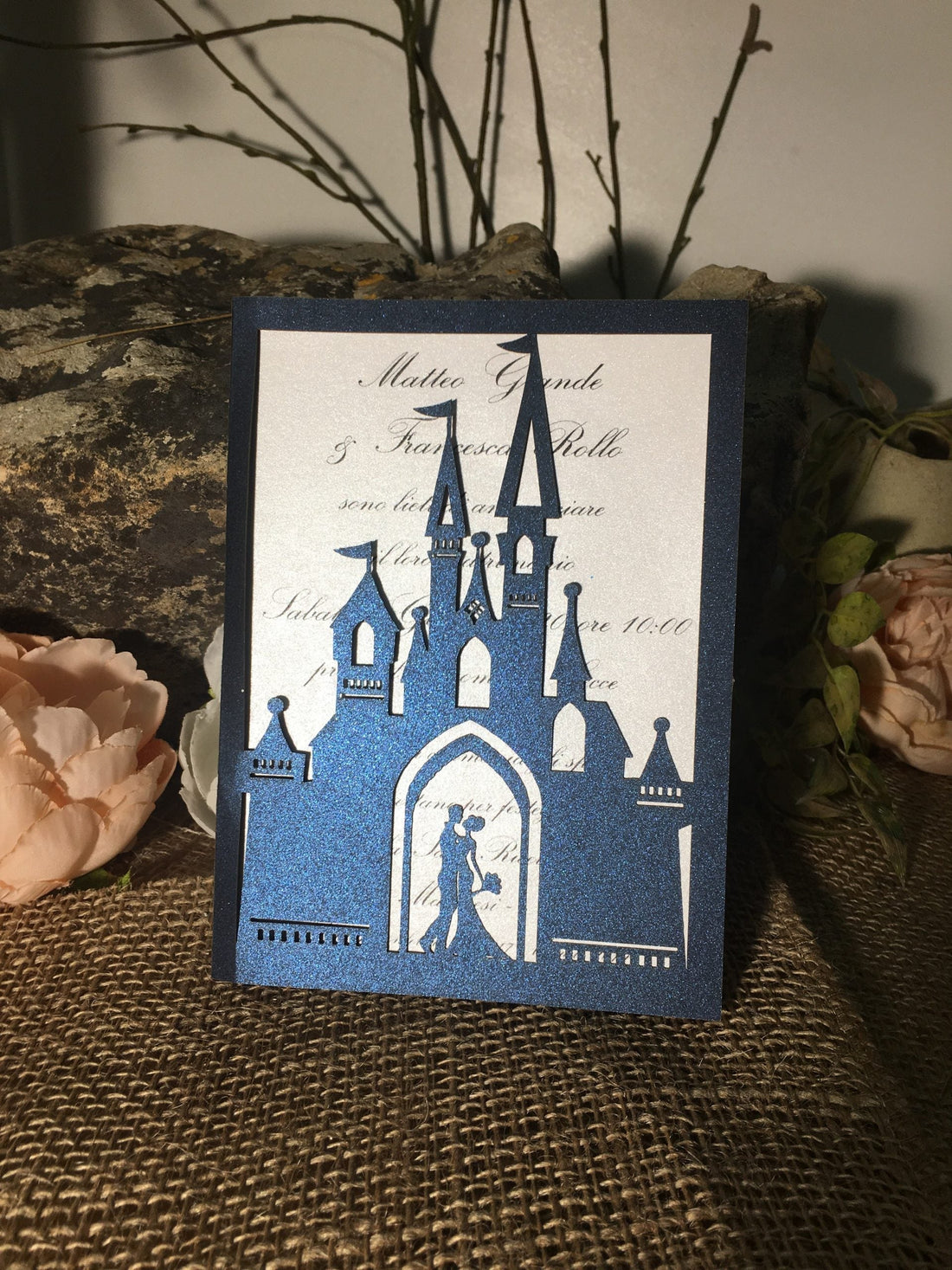 Partecipazione castello con sposi