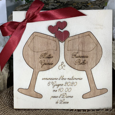 Partecipazione in legno Calici tema vino