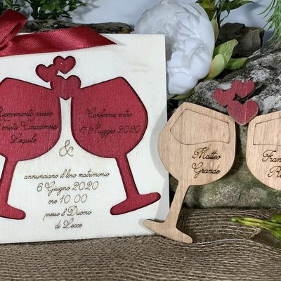Partecipazione in legno Calici tema vino 4