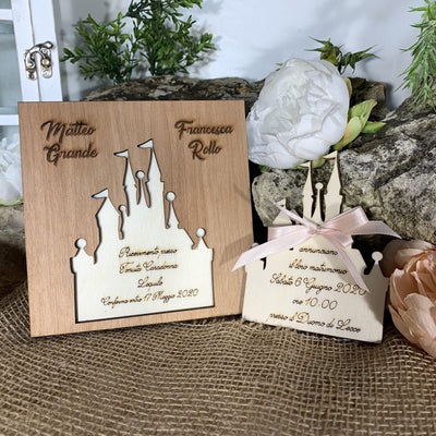 Partecipazione in legno Castello tema fiaba