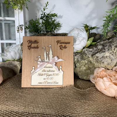 Partecipazione in legno Castello tema fiaba 4