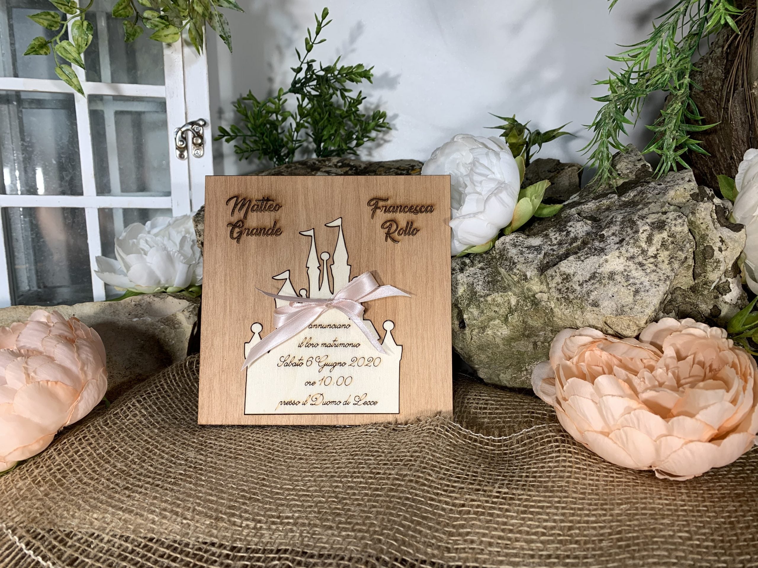 Partecipazione in legno Castello tema fiaba 4