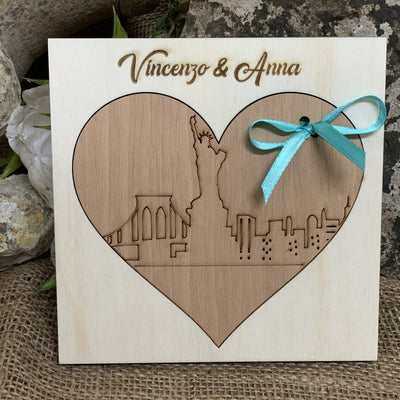 Partecipazione in legno New York tema viaggio 2