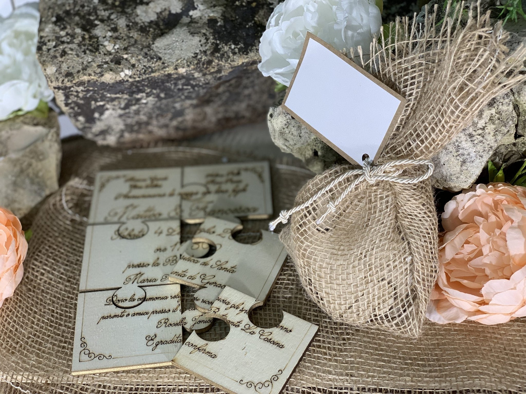 Partecipazione legno sei tessere puzzle