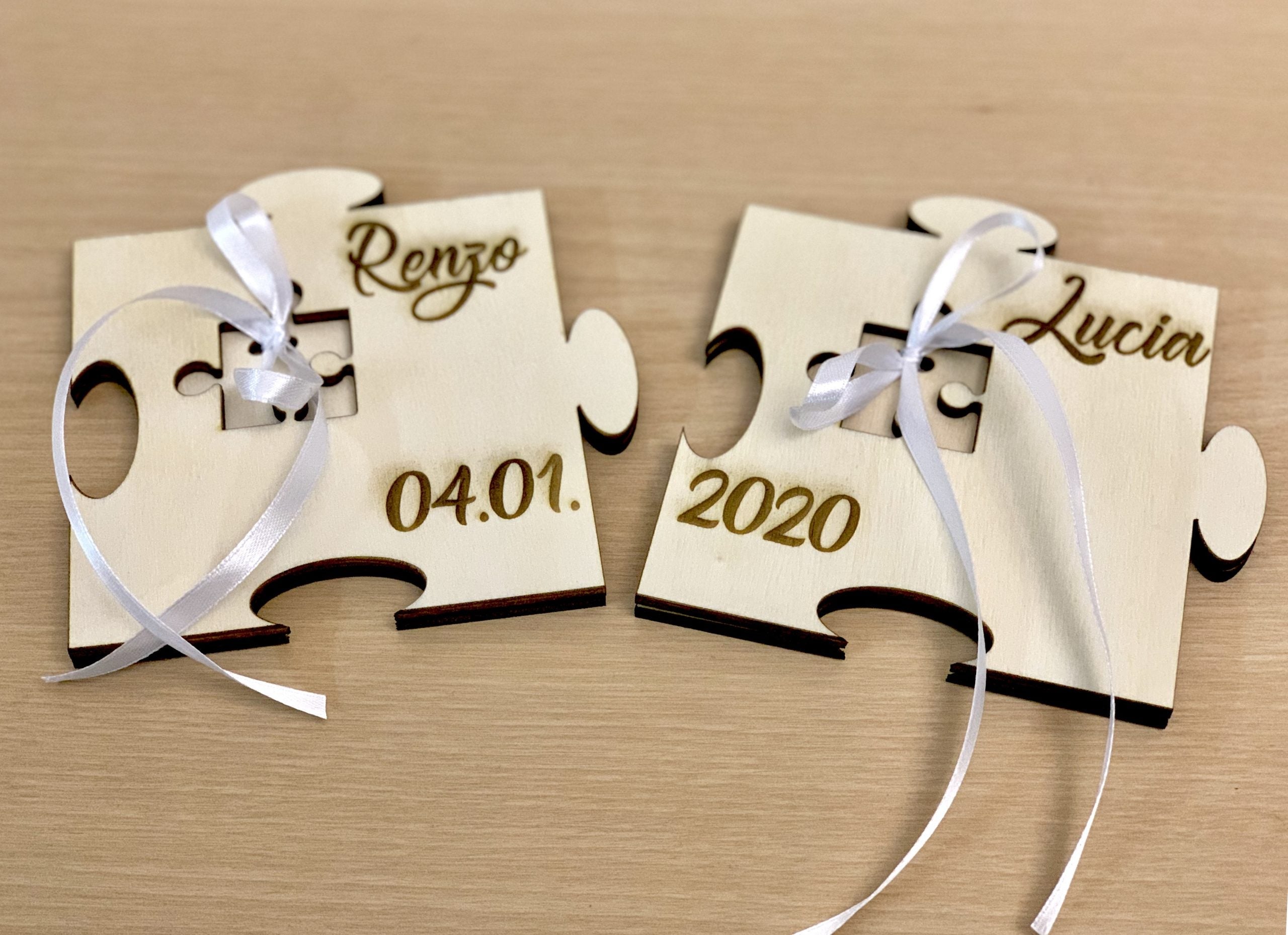 Portafedi puzzle legno