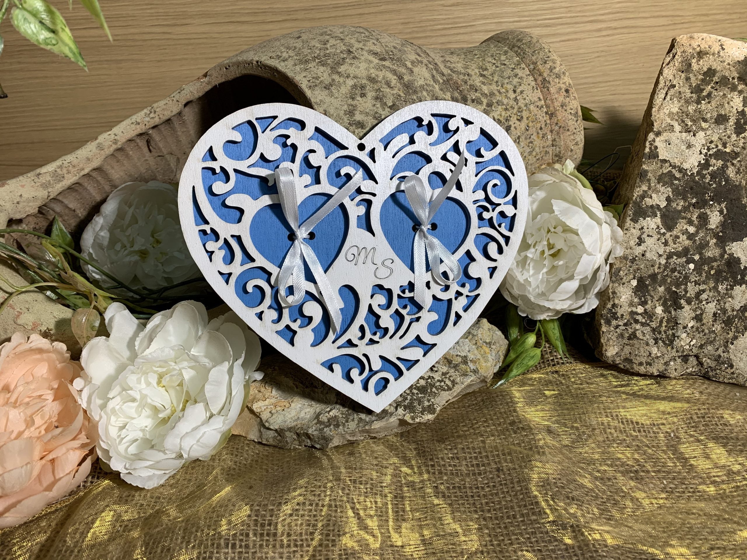 Portafedi legno cuore intagliato 4