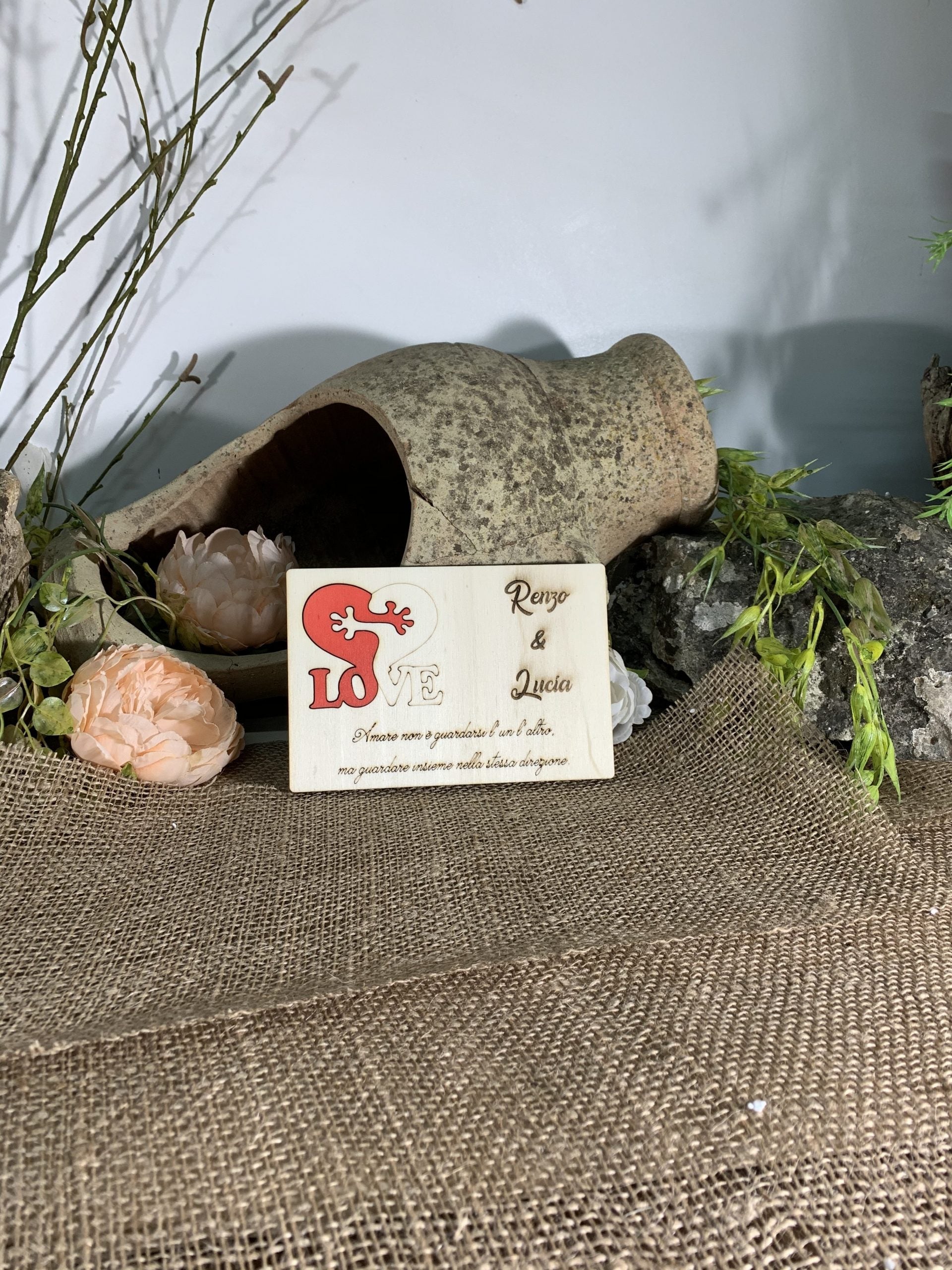 Quadretto love in legno con nomi e frase