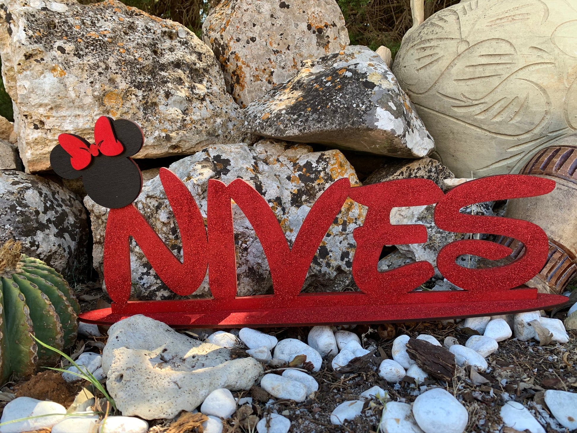 Scritta in legno con base in stampatello tema Minnie e Topolino Idea's Cottage