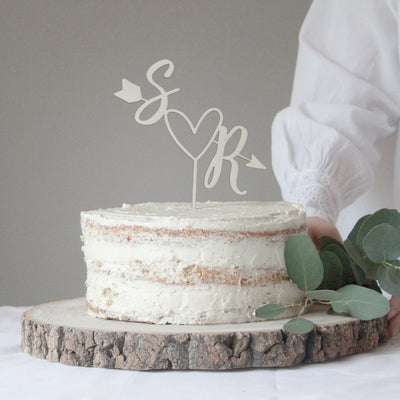 Topper for wedding cake iniziali freccia e cuore in legno Idea's Cottage