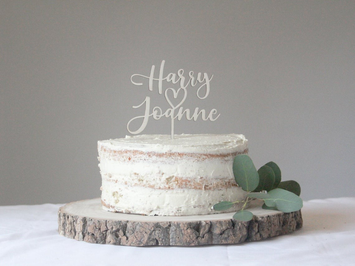Wedding Cake Topper Personalizzato in legno con cuore Idea's Cottage