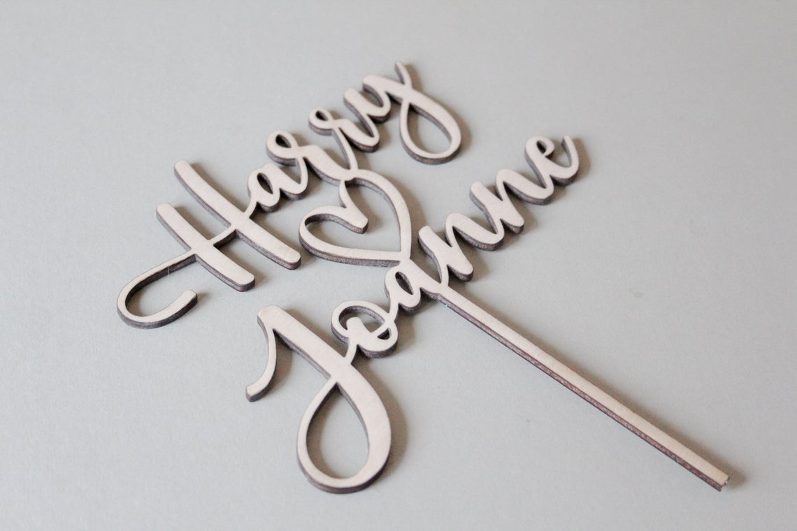 Wedding Cake Topper Personalizzato in legno con cuore Idea's Cottage